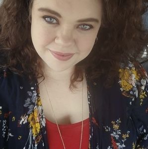 Meet your Posher, Tori